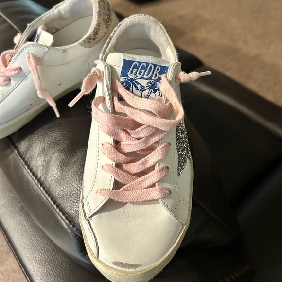 Golden Goose sneakers- never worn - Picture 2 of 3